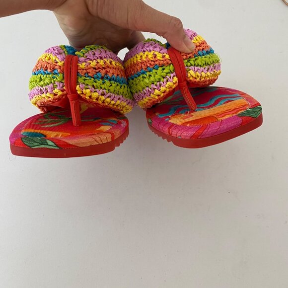New Farm Rio Rainbow Crochet Puffly Flip Flop Sandals Shoes - Picture 4 of 9